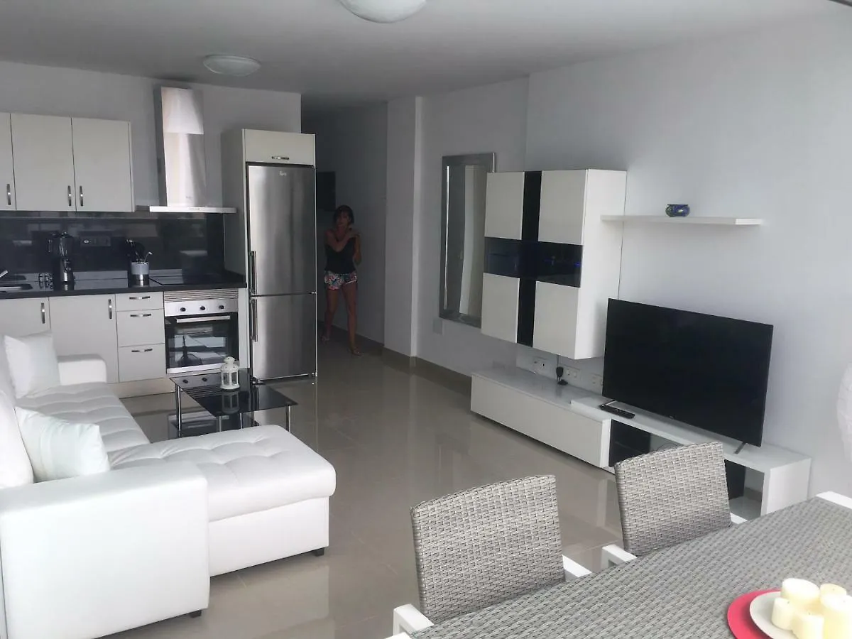 Appartaments Deluxe Apartment Playa del Ingles  0*, Playa del Ingles (Gran Canaria)
